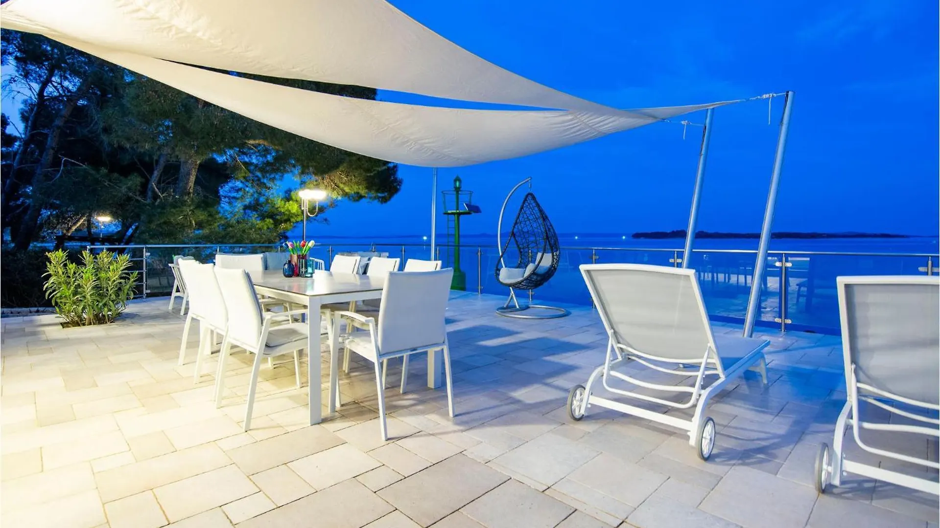 Holiday home 3 Bedroom Pet Friendly Home In Zman Croatia